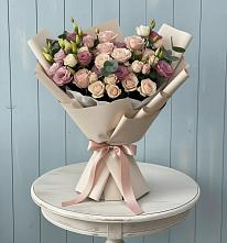 Букет цветов из:  Розы и Лизиантусы в Кокреке