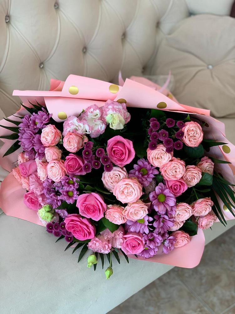 Букет цветов из: Хризантемы, Розы и Лизиантусы в Кокреке