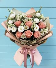 Букет цветов из:  Розы, Альстромерии и Лизиантусы в Кокреке