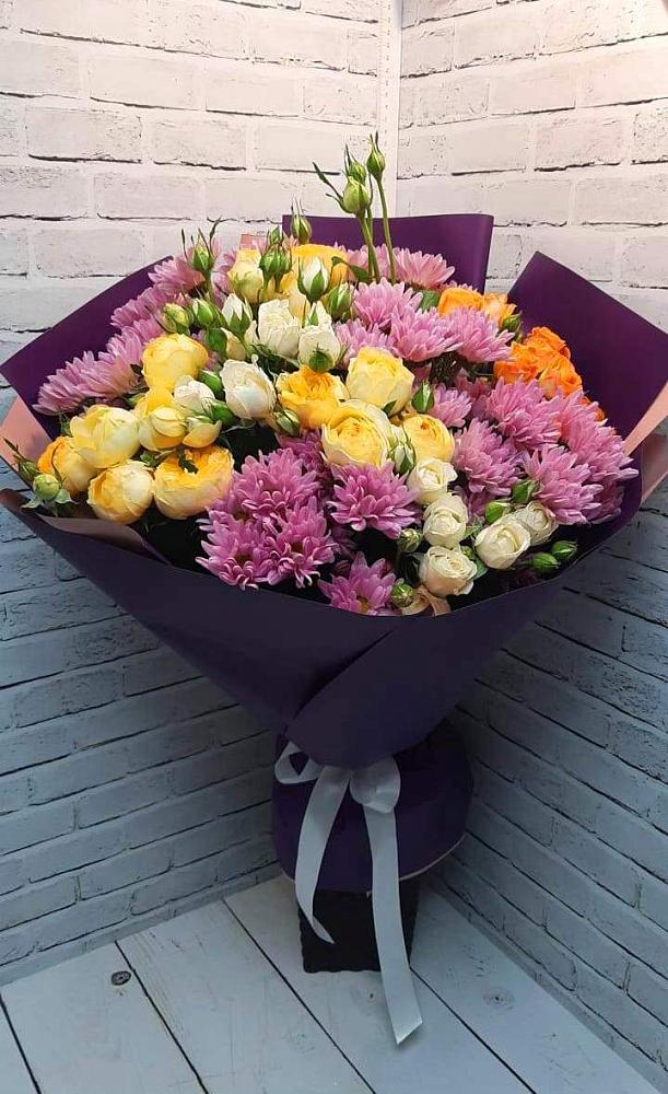 Букет цветов из: Хризантемы и Розы в Кокреке