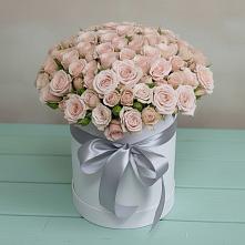 Цветочная композиция из Розы в шляпной коробке в Кокреке