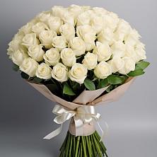 Букет 101 беля роза Белоснежка в Кокреке