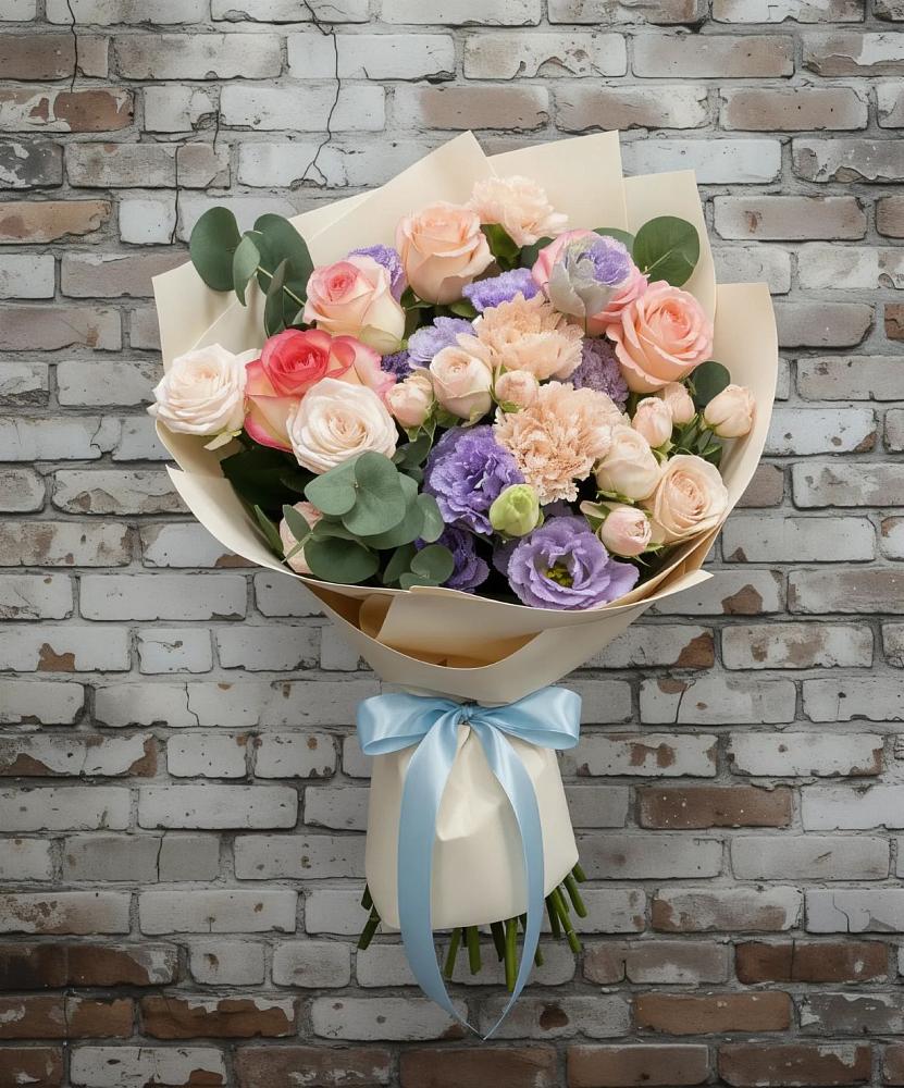 Букет цветов из: Розы, Лизиантусы и Гвоздики в Кокреке