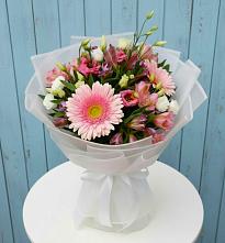 Букет цветов из:  Герберы, Альстромерии и Лизиантусы в Кокреке