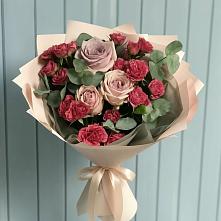 Букет цветов из:  Гвоздики и Розы в Кокреке