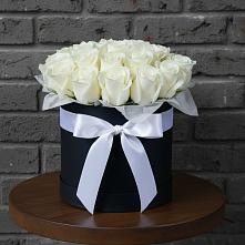 Цветочная композиция из Розы в шляпной коробке в Кокреке